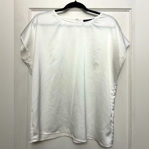 Halogen White silk keyhole blouse.